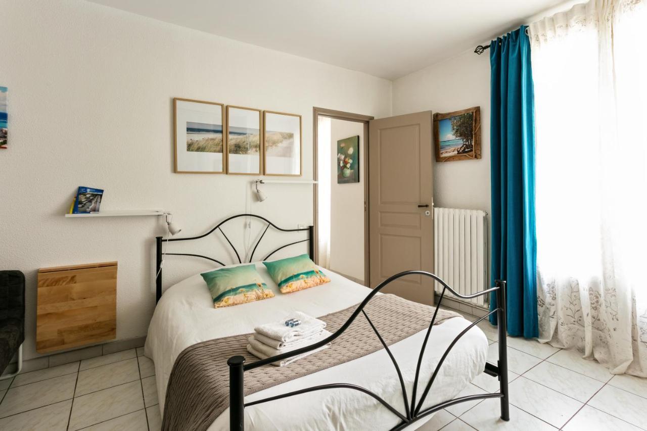 La Cle D'Or Bed & Breakfast Servian Exterior photo