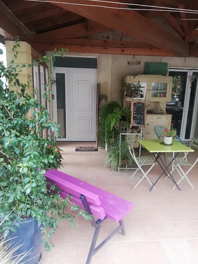 La Cle D'Or Bed & Breakfast Servian Exterior photo